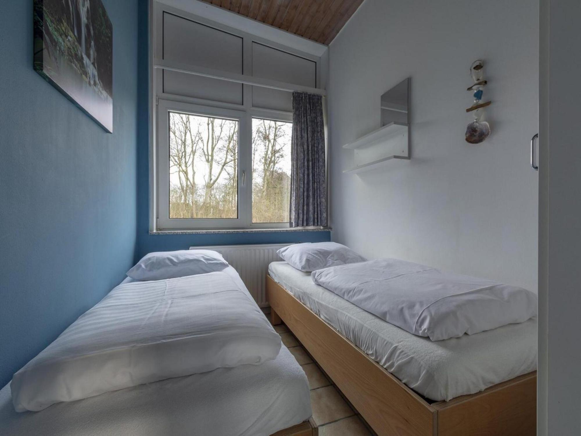 Stylish Beachside Bungalow With Patio Sint Maartensvlotbrug Exteriér fotografie